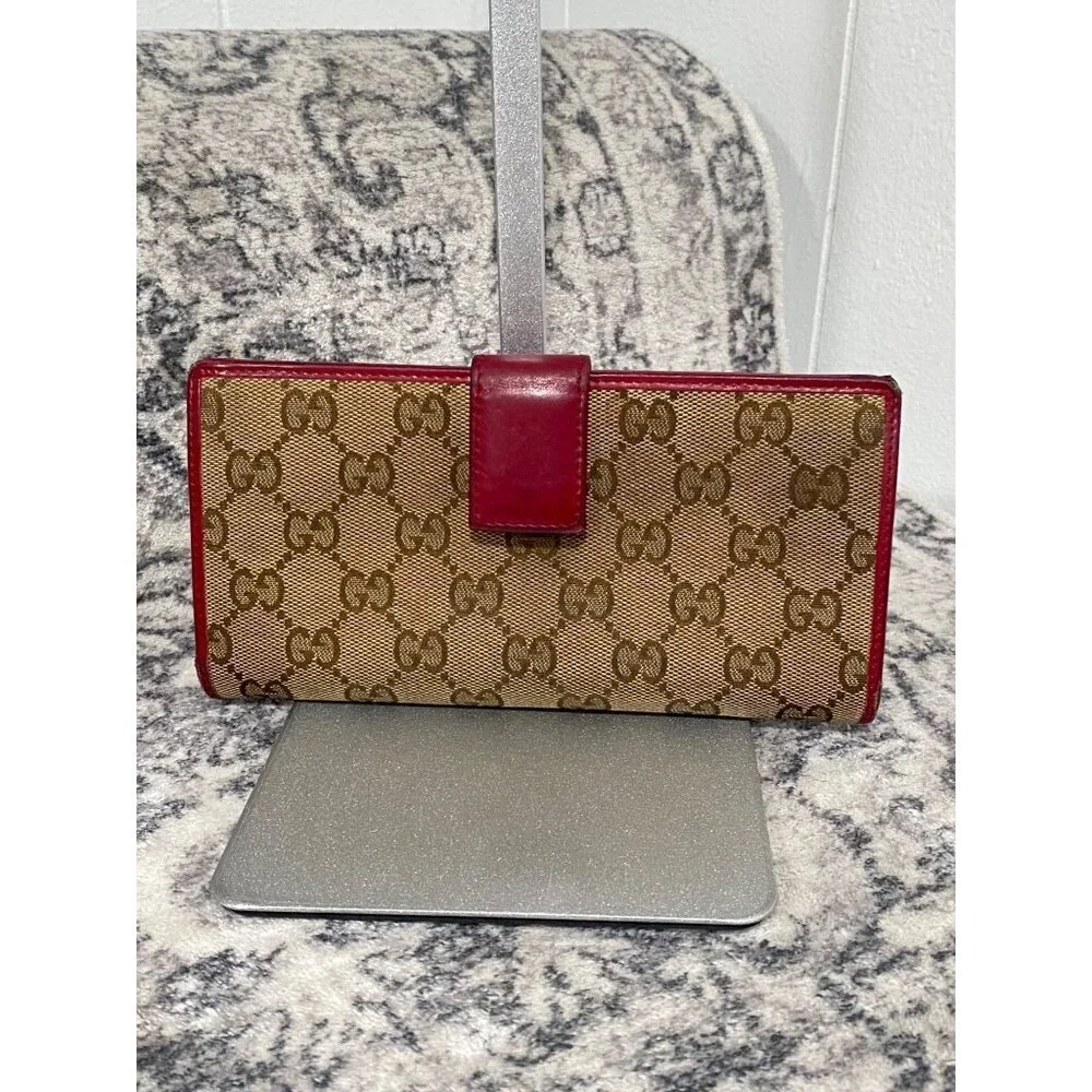 Gucci GG Monogram Lovely Heart Continental Bifold Wallet with Chain Strap - Picture 5 of 11